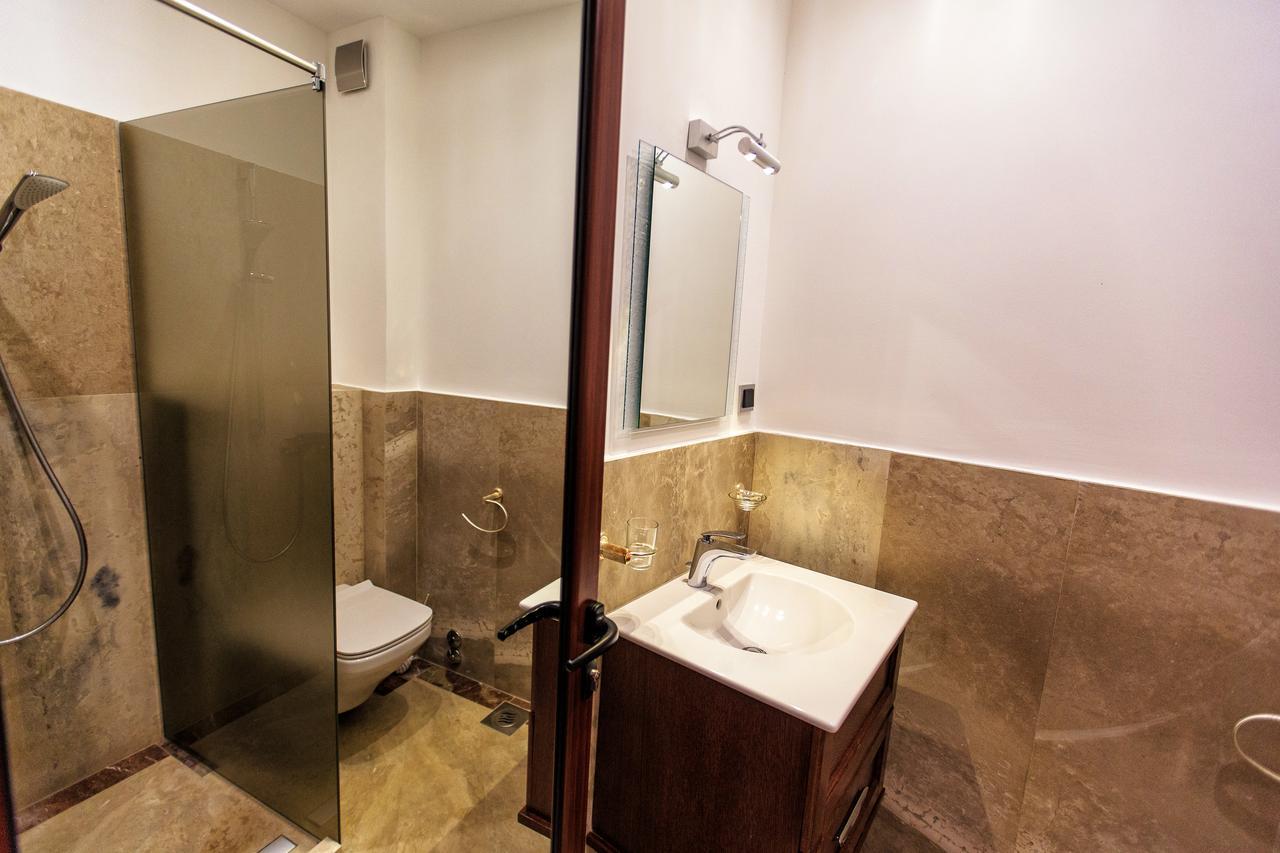 Compass Aparthotel Добра-Вода Экстерьер фото