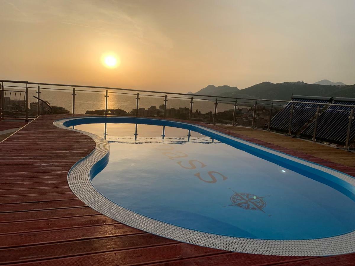 Compass Aparthotel Добра-Вода Экстерьер фото