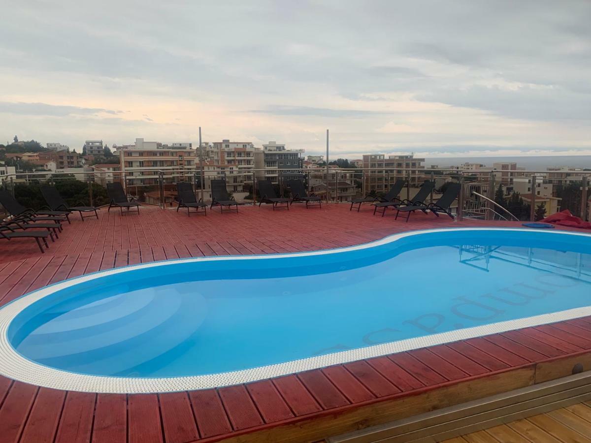Compass Aparthotel Добра-Вода Экстерьер фото